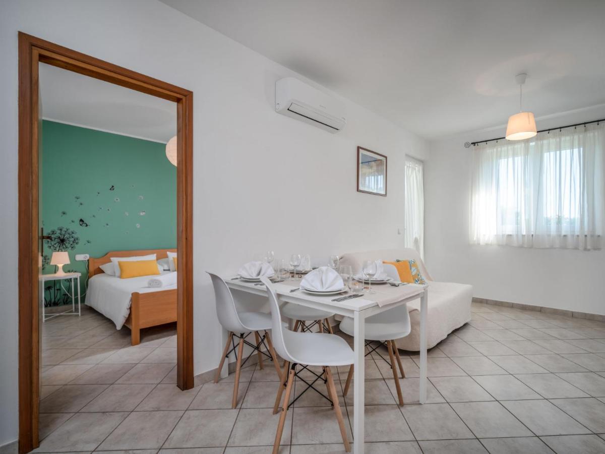 Apartment Fiore-1 By Interhome Gedići Eksteriør billede
