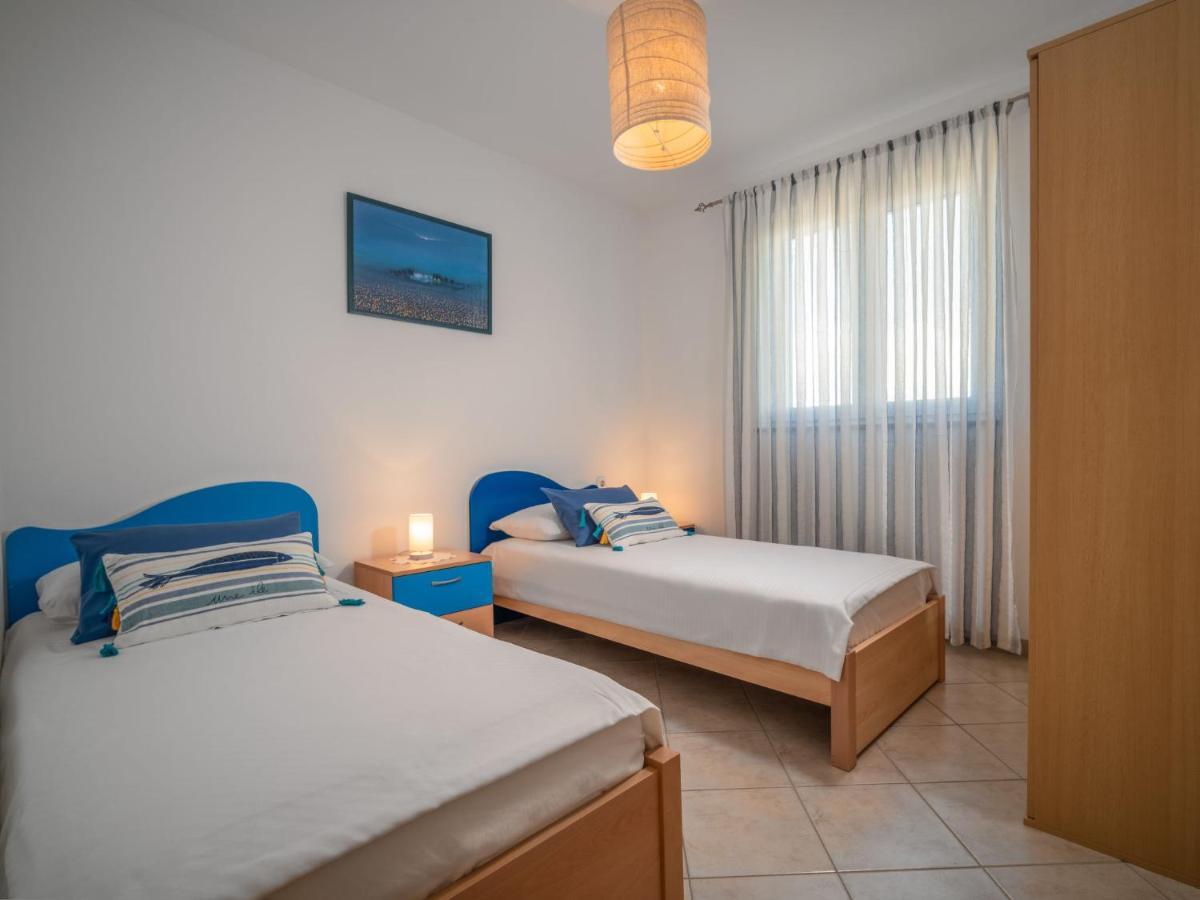 Apartment Fiore-1 By Interhome Gedići Eksteriør billede